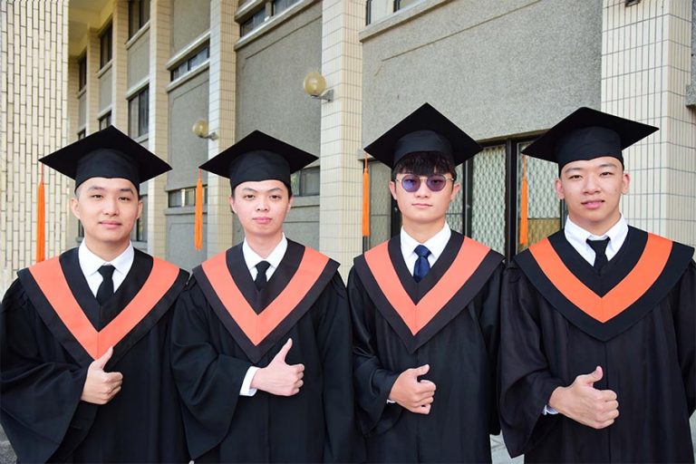 1101221-Vibrant Future without Limit: 39th Overseas Youth Vocational Training School holds Graduation Ceremony_1