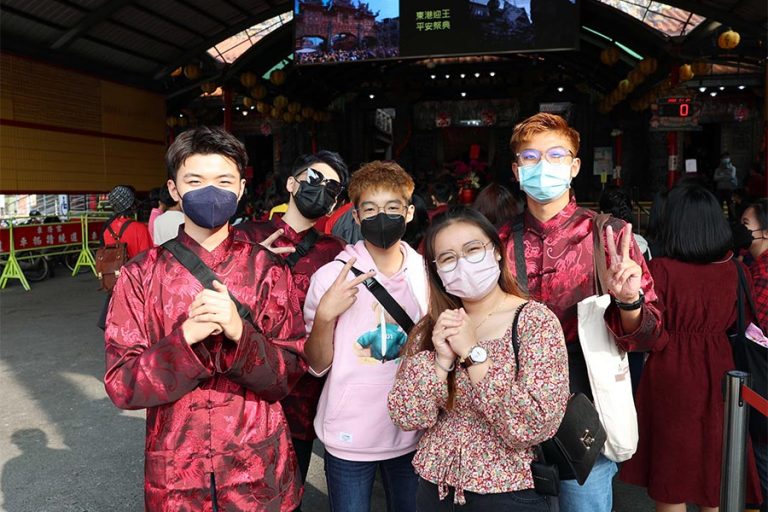 Overseas Community Students Celebrate 2022 Spring Festival in Taiwan_6