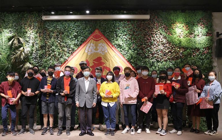 Overseas Community Students Celebrate 2022 Spring Festival in Taiwan_3