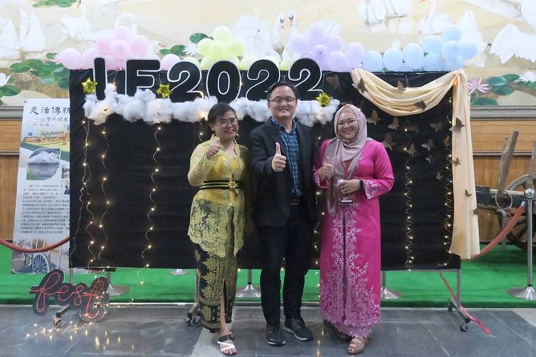 1111212-Wonderful Indonesia: NPUST Students Hold Culture Festival_3