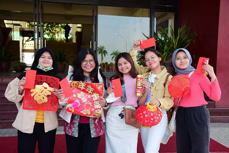 1120117-NPUST International Students Welcome the 2023 New Year with Trip to Pingtung Tropical Agricultural Expo_6