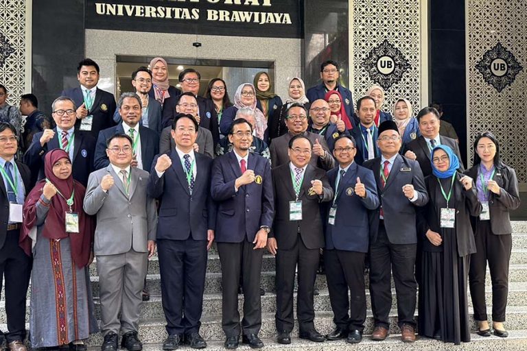 Group Photo of President from different countries