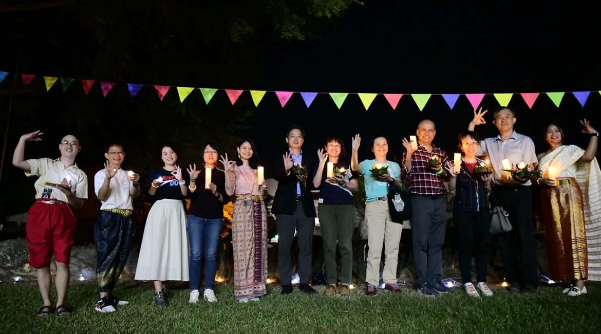 All the professors released Loy Krathong together