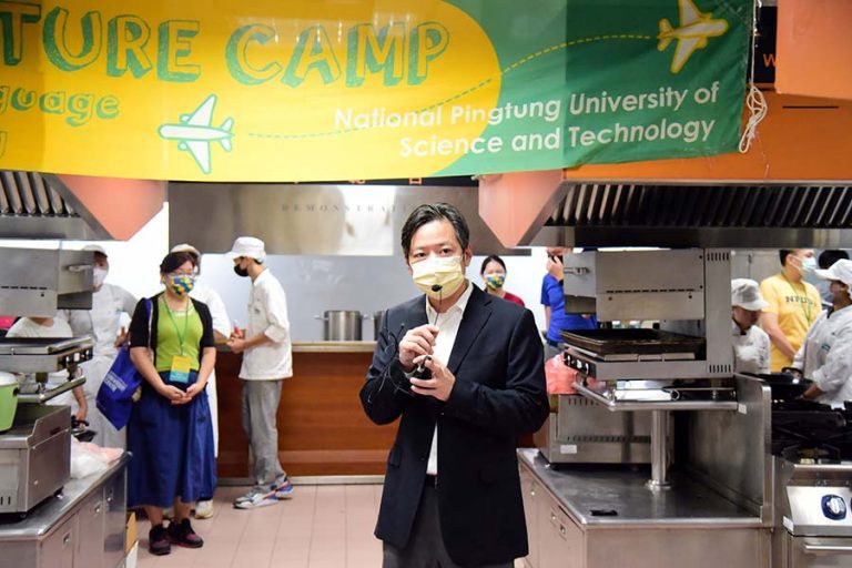 Remarks by Vice Dean Yuh Mike Tzean from Office of International Affairs