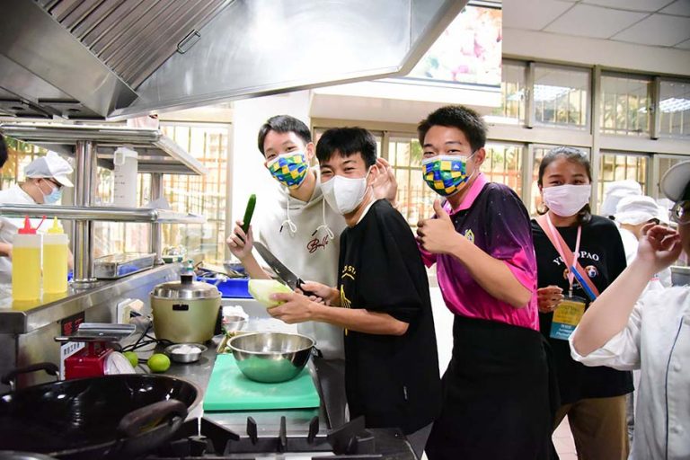 1121019-2023Thai-Taiwanese Cuisine and Culture Exchange Organized during Study Camp at NPUST