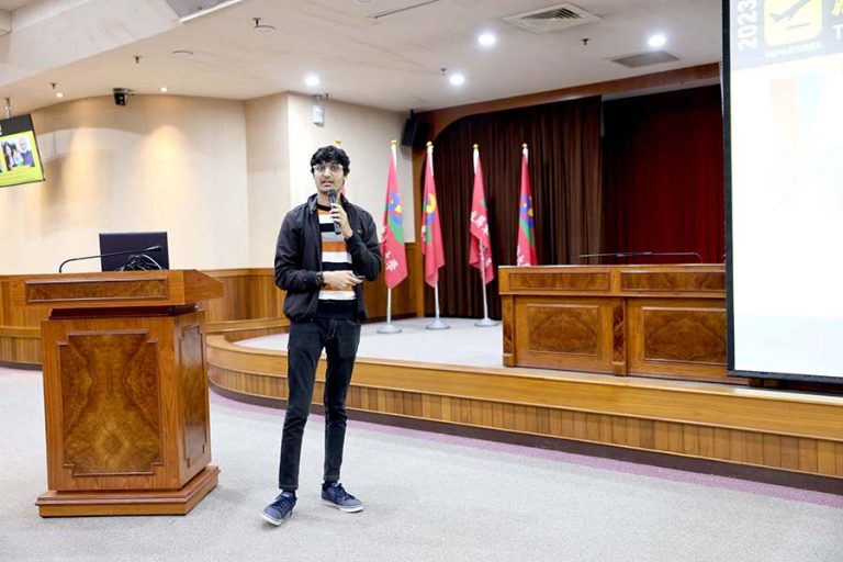 Indian student Pratikkumar Navinbhai Nayi share Indian culture in many ways