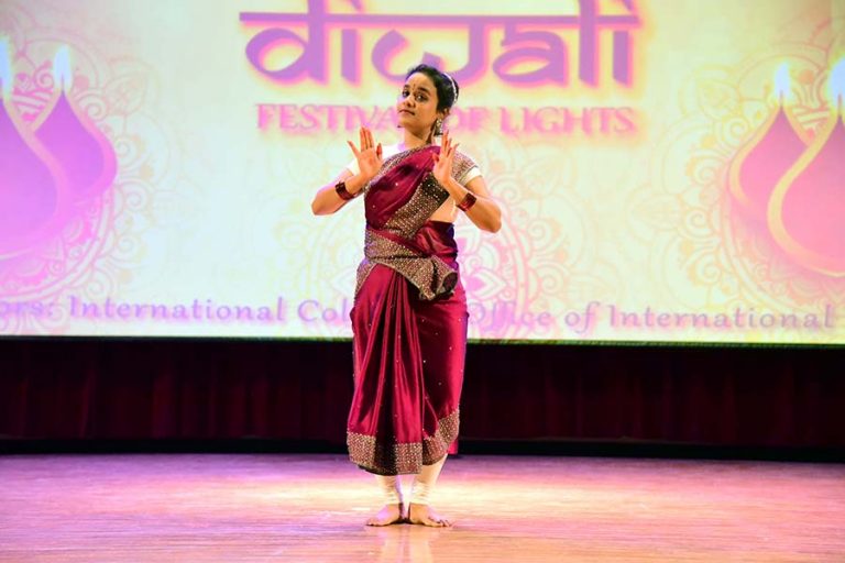 opening-performance-by-Indian-student