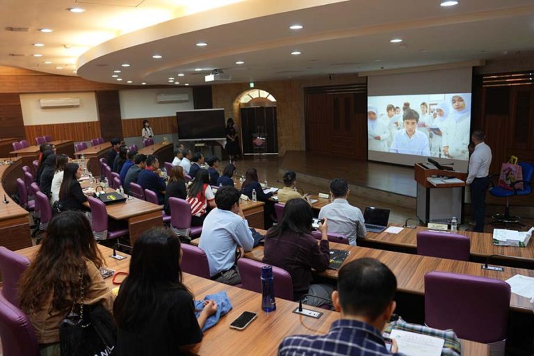 Songkhla Rajabhat University Delegation Comes for Journal Writing Workshop_6