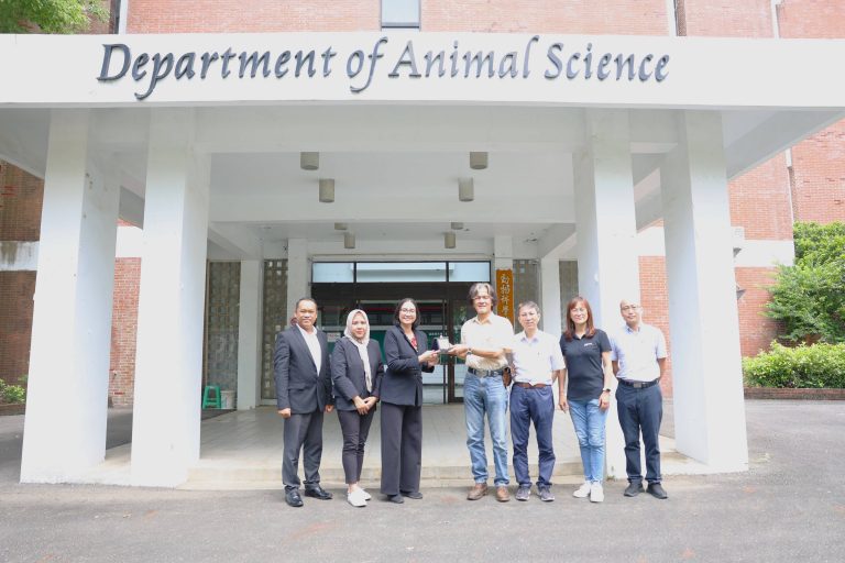 Faculty of Animal Science of Universitas Brawijaya Delegation Visits NPUST_2