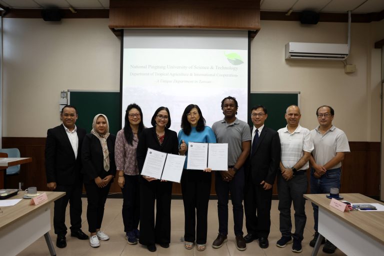 Faculty of Animal Science of Universitas Brawijaya Delegation Visits NPUST_3
