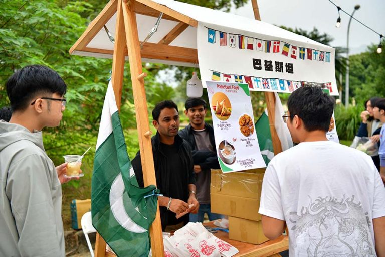 Culturally Vibrant: NPUST Holds 2024 International Cultural Fair_2