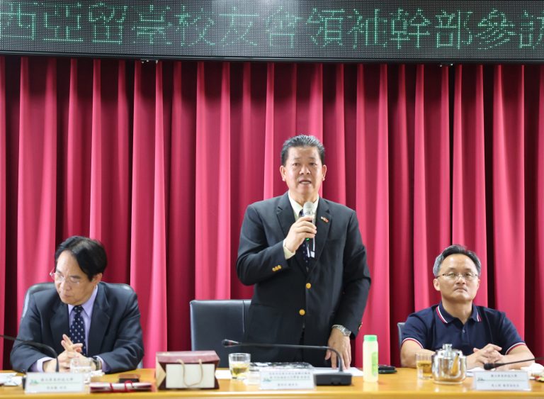 Leaders of Malaysian Taiwan Alumni Associations Visit NPUST for Exchange_9