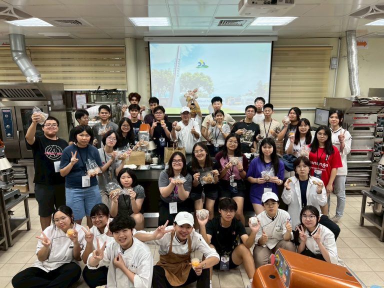 NPUST Hosts 2025 Malaysian High School Student University Experience Camp_2