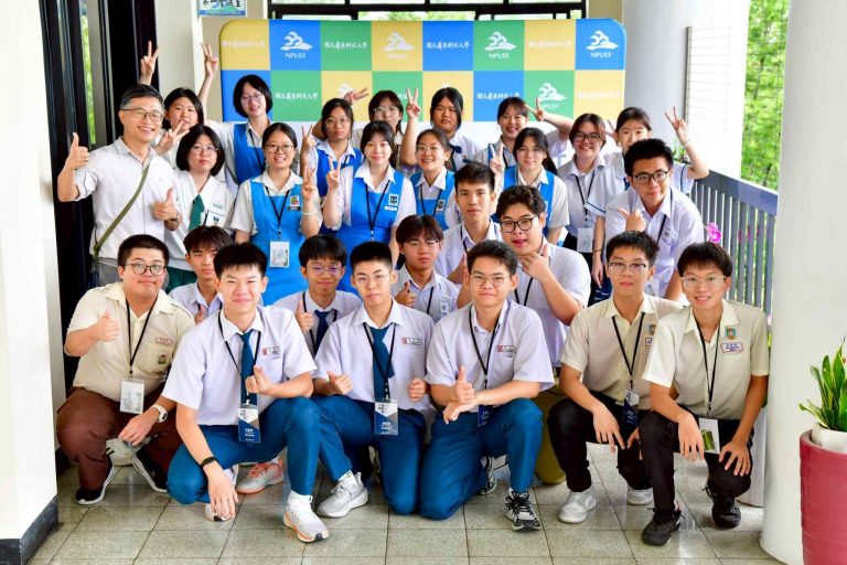 NPUST Hosts 2025 Malaysian High School Student University Experience Camp_4