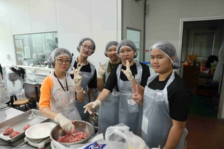 NPUST Hosts 2025 Malaysian High School Student University Experience Camp_7