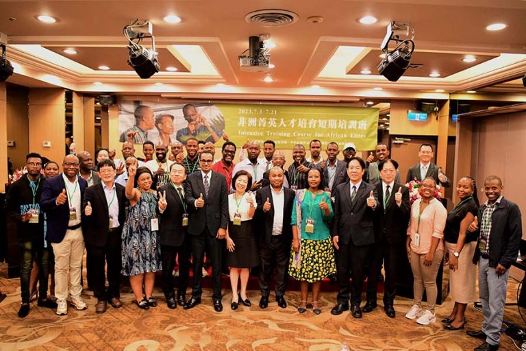 1120703-教育部及外交部攜手屏科大辦理「非洲菁英人才培育短期訓練班」02