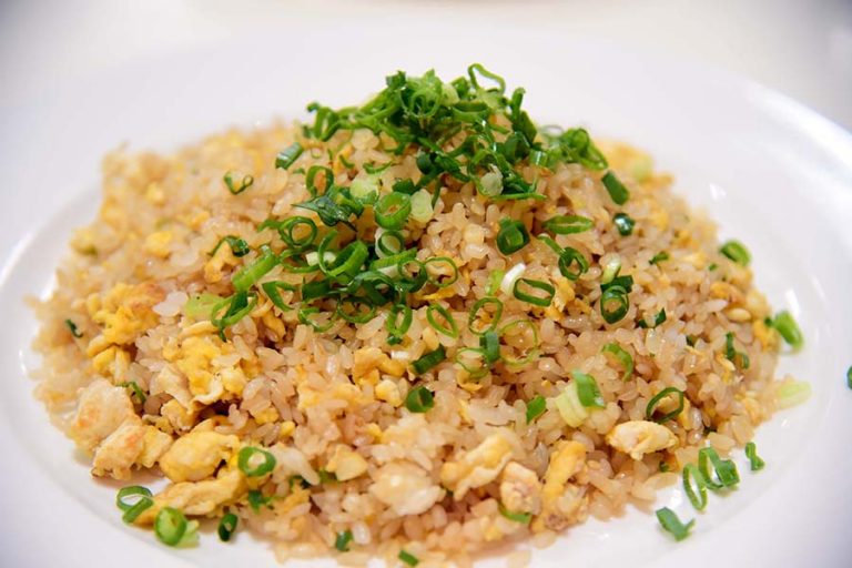 泰國調味料「美極鮮味露」製作家常的臺式蛋炒飯