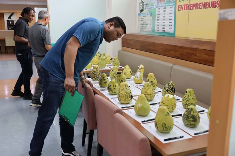 觀賞魚科技及水生動物健康國際學位專班歐卡爾助理教授評審中